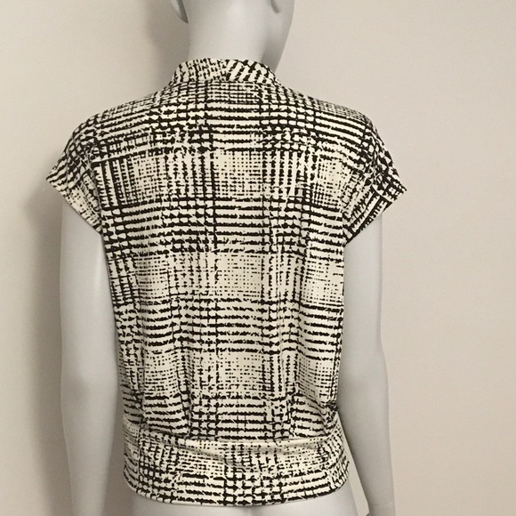 H&M Top - Picture 2 of 7